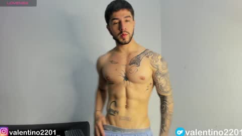 valentino online show from December 2, 12:09 am