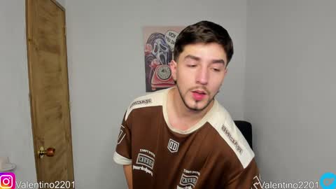 valentino online show from January 31, 2:15 am