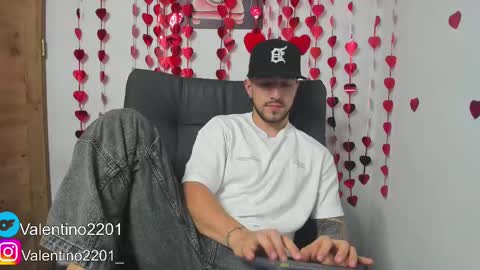 valentino online show from February 15, 4:36 am