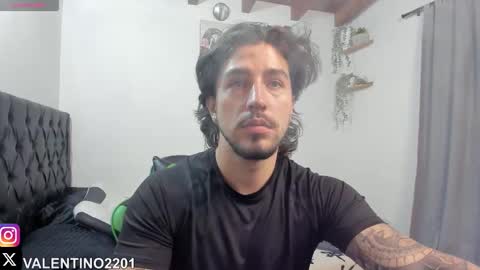 valentino online show from October 17, 12:14 am