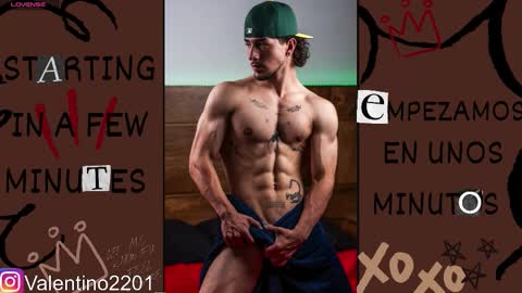 valentino online show from February 2, 3:16 am