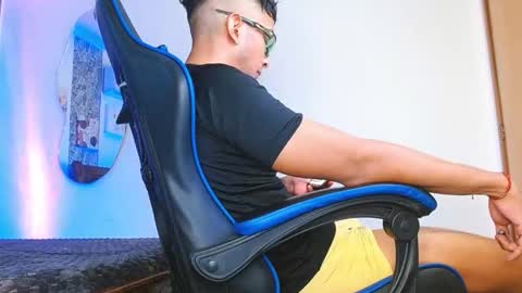 Mistery Guy online show from October 11, 10:58 am