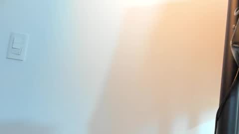 Snapshot of valentinocerati chatting on December 8, 1:46 am ValentinoCerati online show from December 8, 1:46 am