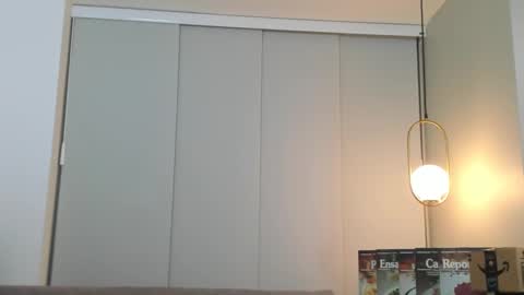 Snapshot of valentinocerati chatting on December 21, 5:47 am ValentinoCerati online show from December 21, 5:47 am