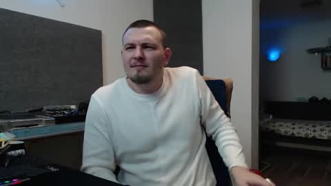 Snapshot of valentinofit chatting on January 5, 7:17 pm Valentino online show from January 5, 7:17 pm