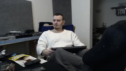 Snapshot of valentinofit chatting on January 7, 6:24 pm Valentino online show from January 7, 6:24 pm