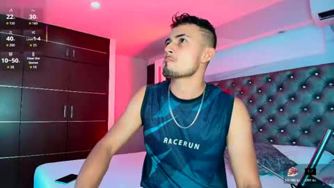 Snapshot of valentinos_ chatting on May 21, 9:00 pm Valentinos online show from May 21, 9:00 pm