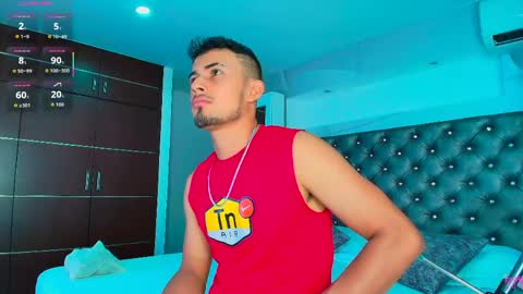 Snapshot of valentinos_ chatting on May 23, 8:46 pm Valentinos online show from May 23, 8:46 pm