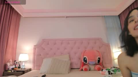 Snapshot of valentoro1 chatting on November 8, 1:00 pm Vale Toro online show from November 8, 1:00 pm