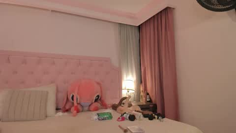 Snapshot of valentoro1 chatting on February 13, 11:28 am Vale Toro online show from February 13, 11:28 am