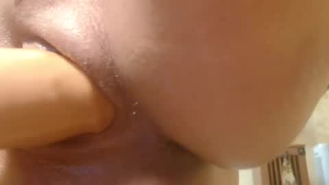 Snapshot of valenttijm3851 chatting on July 18, 6:34 pm valentijm online show from July 18, 6:34 pm