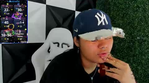 valeri_harpers4 online show from November 12, 2:45 am