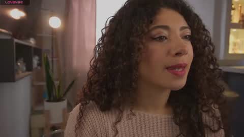 Snapshot of valeria_rosses chatting on July 3, 2:34 pm Valeria online show from July 3, 2:34 pm
