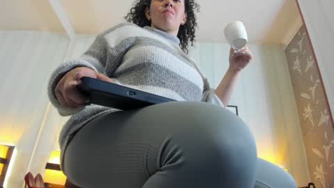 Snapshot of valeriaa_soler chatting on January 27, 12:37 pm Valeria online show from January 27, 12:37 pm