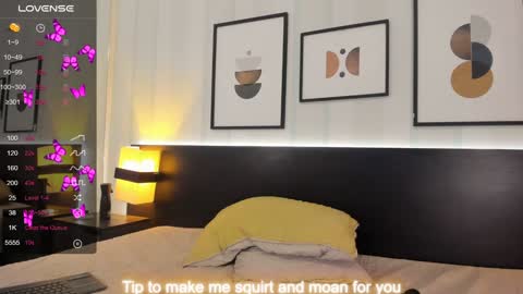 Snapshot of valeriaa_soler chatting on February 1, 8:58 pm Valeria online show from February 1, 8:58 pm