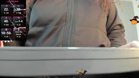 Snapshot of valeriaa_soler chatting on November 1, 5:48 pm Valeria online show from November 1, 5:48 pm