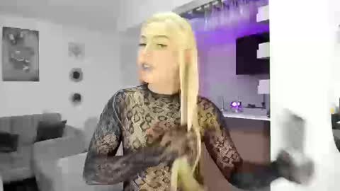 valeriadollks online show from September 25, 11:41 pm