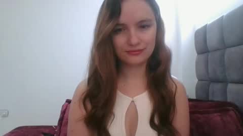 valeriafrannco online show from January 8, 6:52 pm