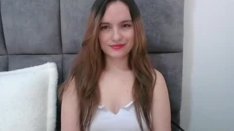 valeriafrannco online show from January 11, 4:57 pm
