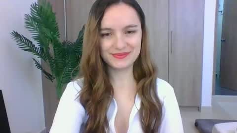 valeriafrannco online show from January 25, 4:46 pm