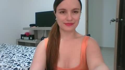 valeriafrannco online show from February 12, 2:56 am