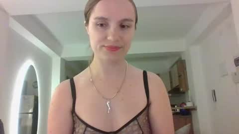 valeriafrannco online show from November 29, 5:21 am