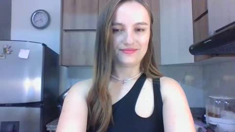 valeriafrannco online show from December 16, 9:42 pm