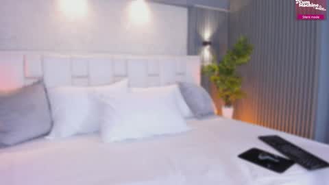 Snapshot of valeriagarciax chatting on April 12, 12:21 pm ValeriaGarciax online show from April 12, 12:21 pm
