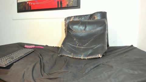 Snapshot of valeriapinkk chatting on March 28, 2:16 pm valeriapinkk online show from March 28, 2:16 pm