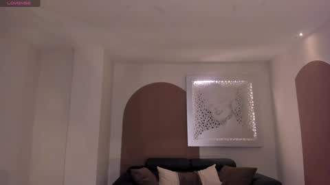 Valeria online show from December 10, 3:20 am