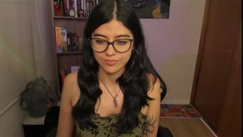 Val  online show from February 3, 2:53 am