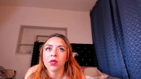 valerie luxe   online show from February 28, 4:32 am