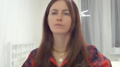 Snapshot of valerie_rose777 chatting on December 2, 8:11 pm valerie_rose777 online show from December 2, 8:11 pm