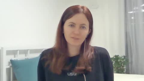 Snapshot of valerie_rose777 chatting on January 27, 7:03 pm valerie_rose777 online show from January 27, 7:03 pm