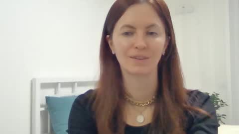 Snapshot of valerie_rose777 chatting on March 2, 9:43 pm valerie_rose777 online show from March 2, 9:43 pm