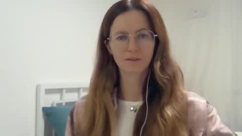 Snapshot of valerie_rose777 chatting on October 11, 7:34 pm valerie_rose777 online show from October 11, 7:34 pm