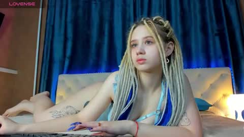 Snapshot of valerie_woods chatting on January 7, 7:42 am Valerie GTM2 Mon Tu Wed Thu Fri0900am-1600pm online show from January 7, 7:42 am