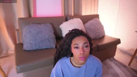 Valerie Style3 online show from November 13, 4:00 am