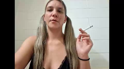ValerieRayne online show from March 1, 5:20 am