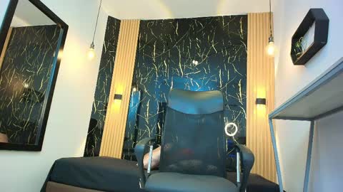 Snapshot of valerihot_1 chatting on March 29, 3:39 am VALERIO online show from March 29, 3:39 am