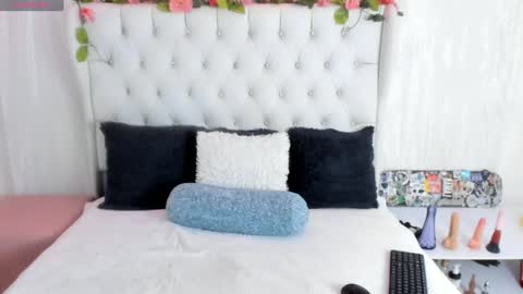 valeria111111 online show from January 6, 12:13 pm