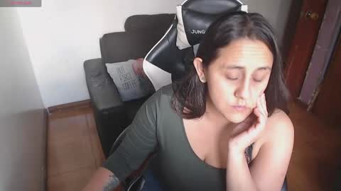 ValeriaMayerss online show from May 3, 6:47 pm