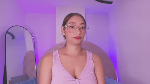 Snapshot of valery_97 chatting on April 23, 3:08 am Valeryn online show from April 23, 3:08 am