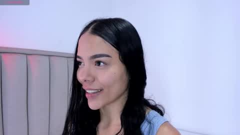 Snapshot of valery__nova chatting on March 6, 10:17 pm Cris online show from March 6, 10:17 pm