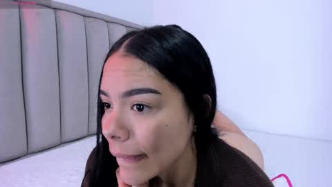 Snapshot of valery__nova chatting on March 8, 2:37 am Cris online show from March 8, 2:37 am