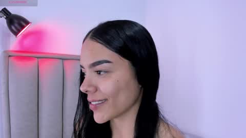 Snapshot of valery__nova chatting on March 21, 10:46 pm Cris online show from March 21, 10:46 pm