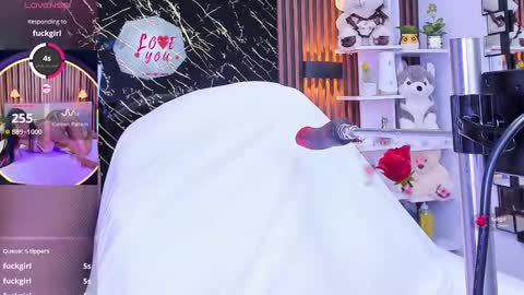 Snapshot of valery_kiim2 chatting on October 6, 11:29 am valery kiim2 online show from October 6, 11:29 am