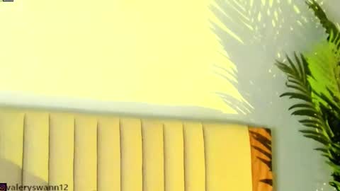Snapshot of valery_swan1 chatting on December 14, 9:18 am Valery swan1 online show from December 14, 9:18 am