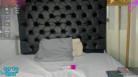 Snapshot of valery_villa_ chatting on December 4, 9:02 pm Valery online show from December 4, 9:02 pm