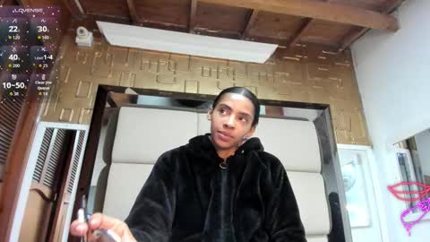 Snapshot of valery_villa_ chatting on March 28, 12:05 pm Valery online show from March 28, 12:05 pm